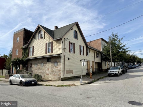 Photo of 4900 Curtis Avenue, BALTIMORE, MD 21226 (MLS # MDBA2233278)