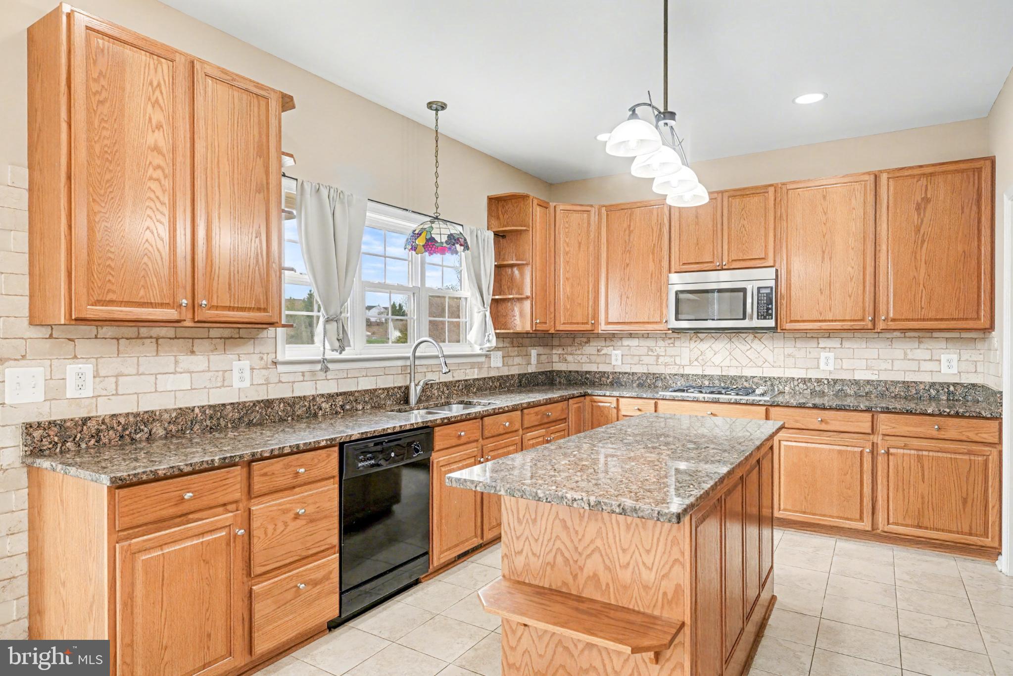 AUSTIN RIDGE - Residential Lease