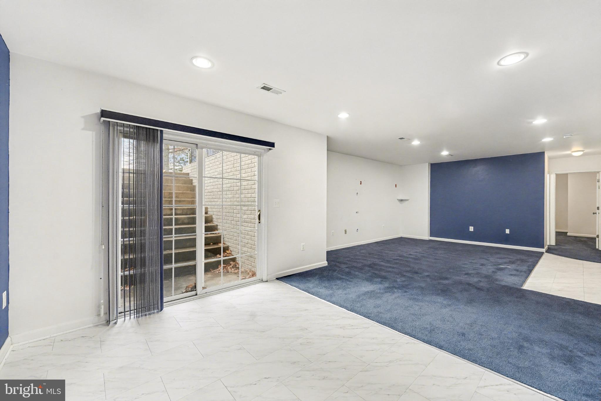 AUSTIN RIDGE - Residential Lease