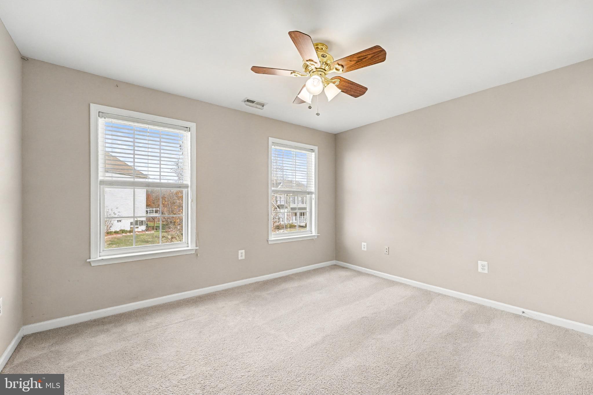 AUSTIN RIDGE - Residential Lease