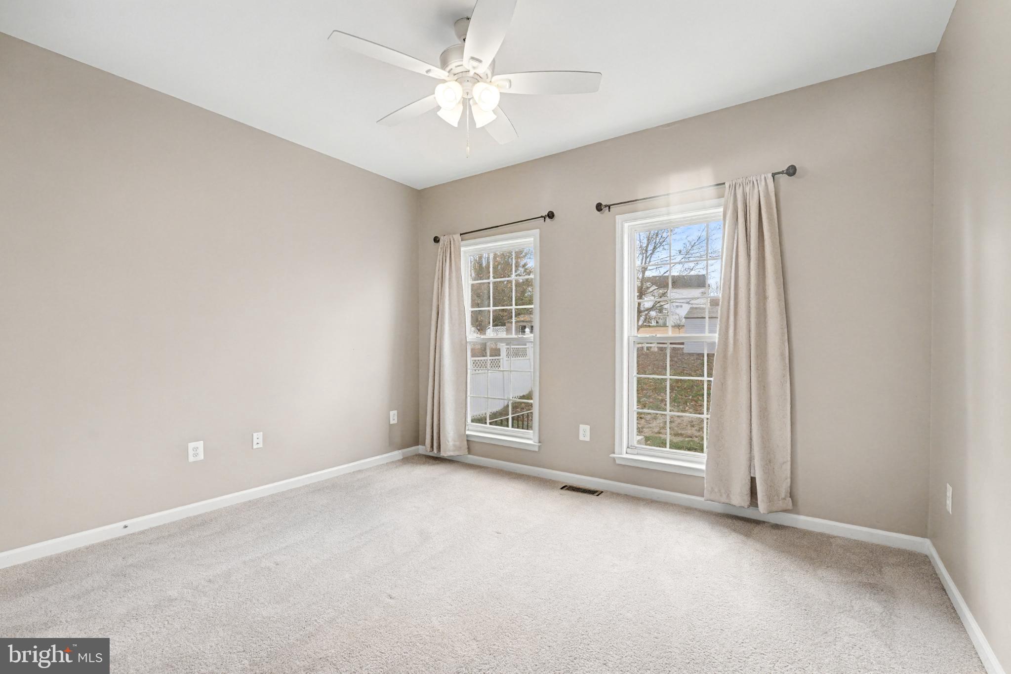 AUSTIN RIDGE - Residential Lease