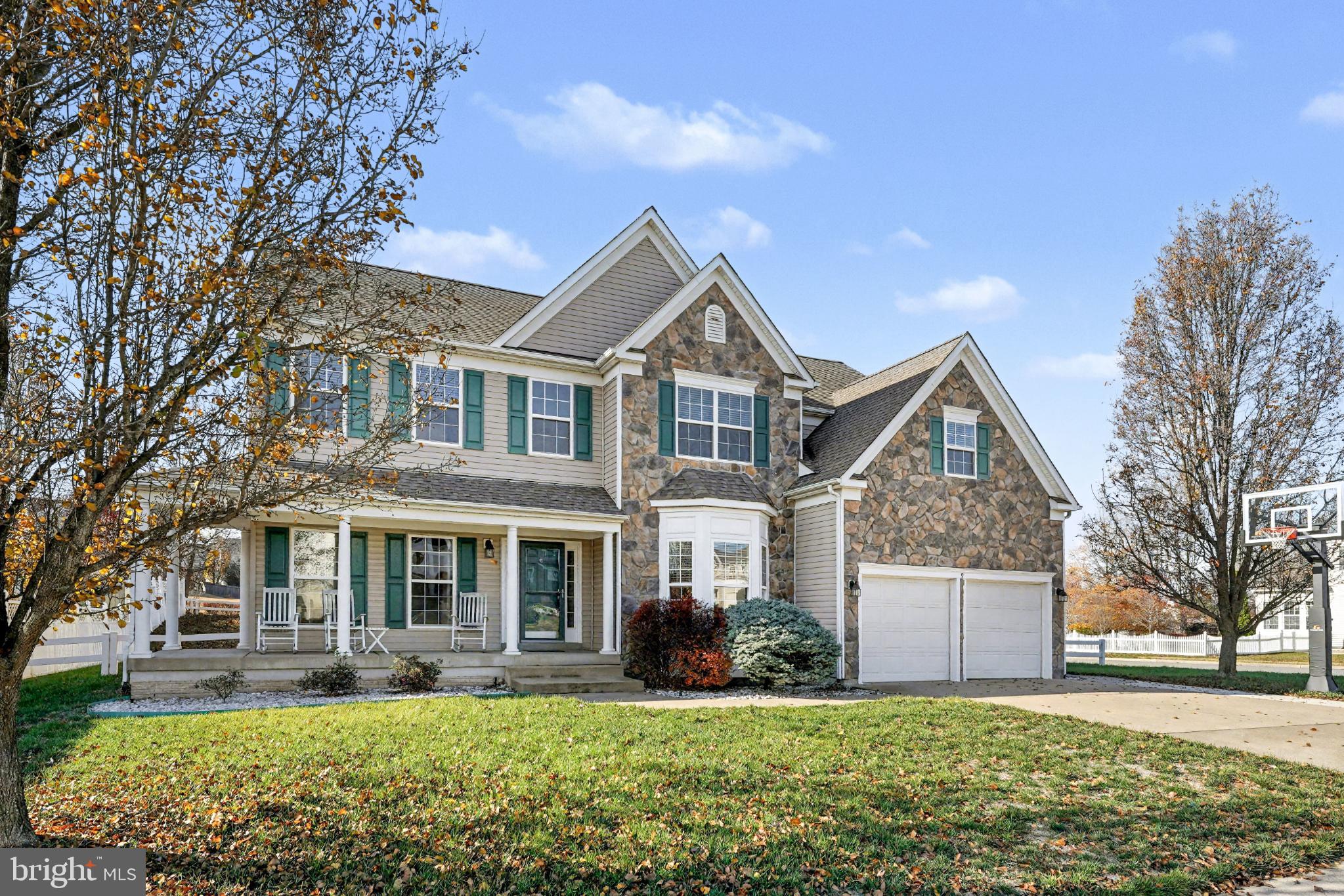 AUSTIN RIDGE - Residential Lease