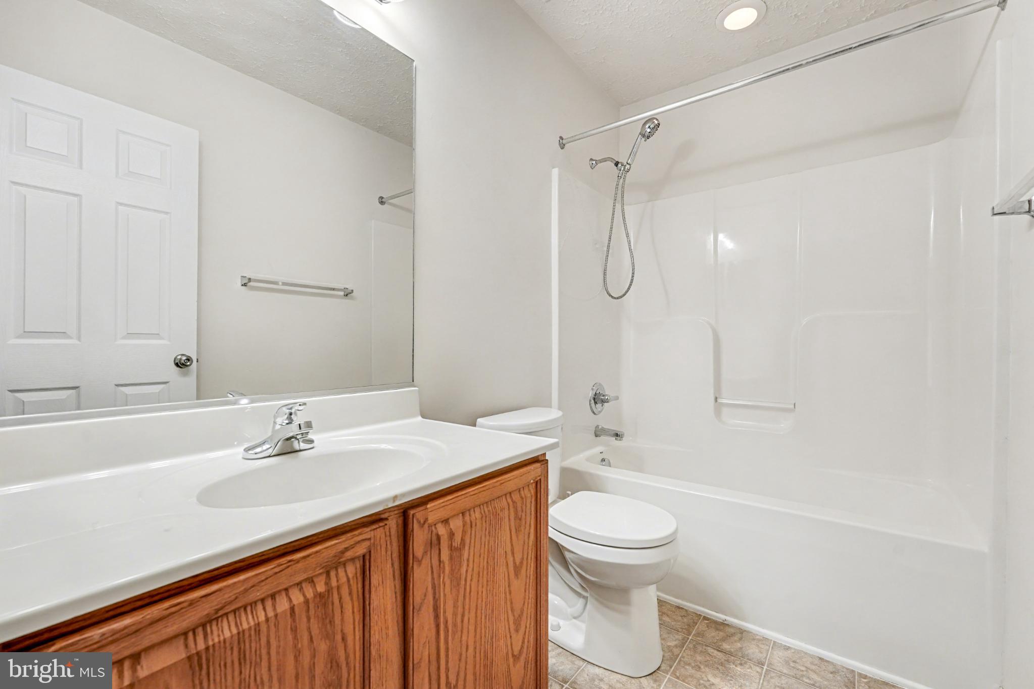 AUSTIN RIDGE - Residential Lease