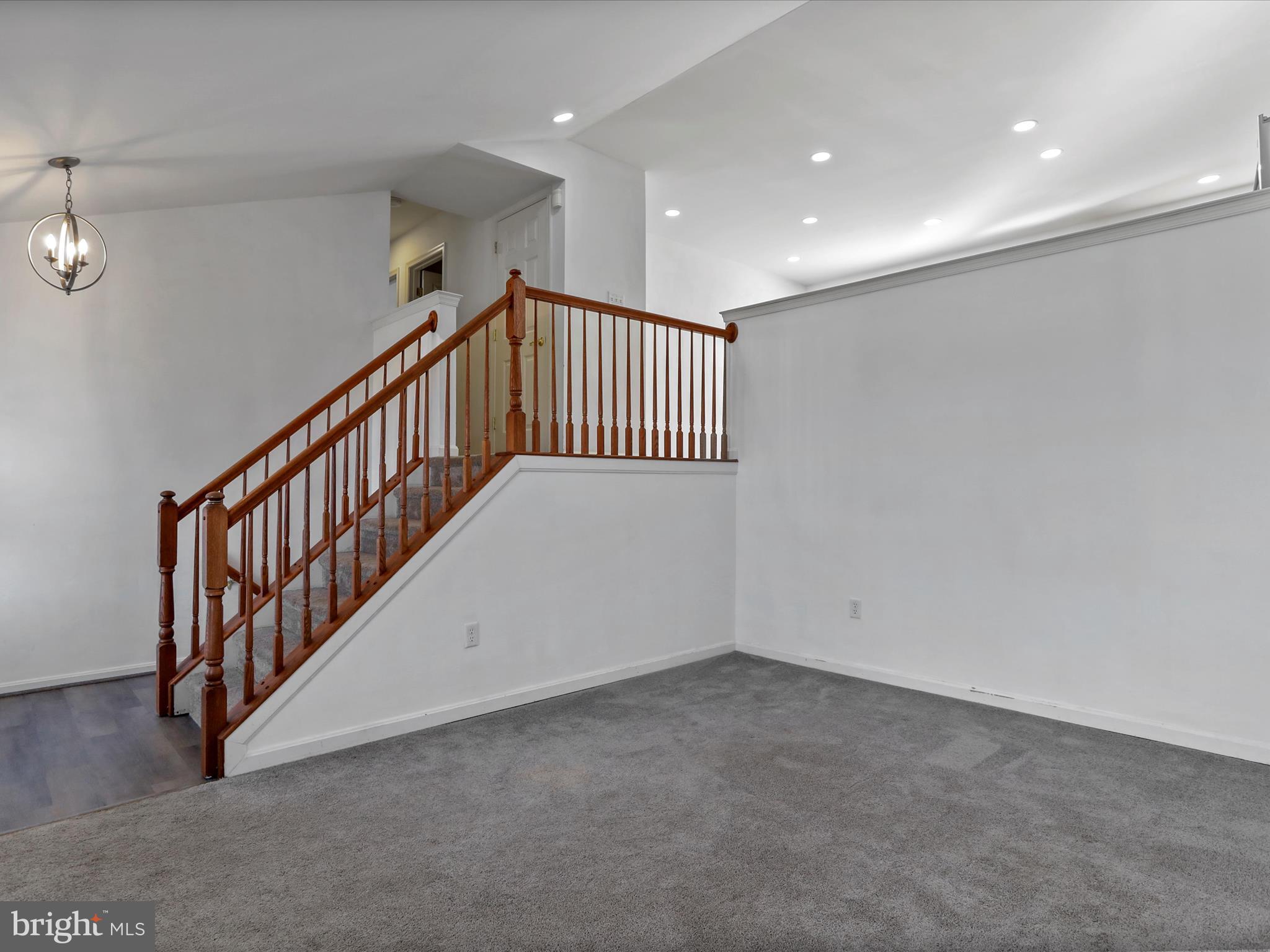 FORGE HILL ESTATES - Residential