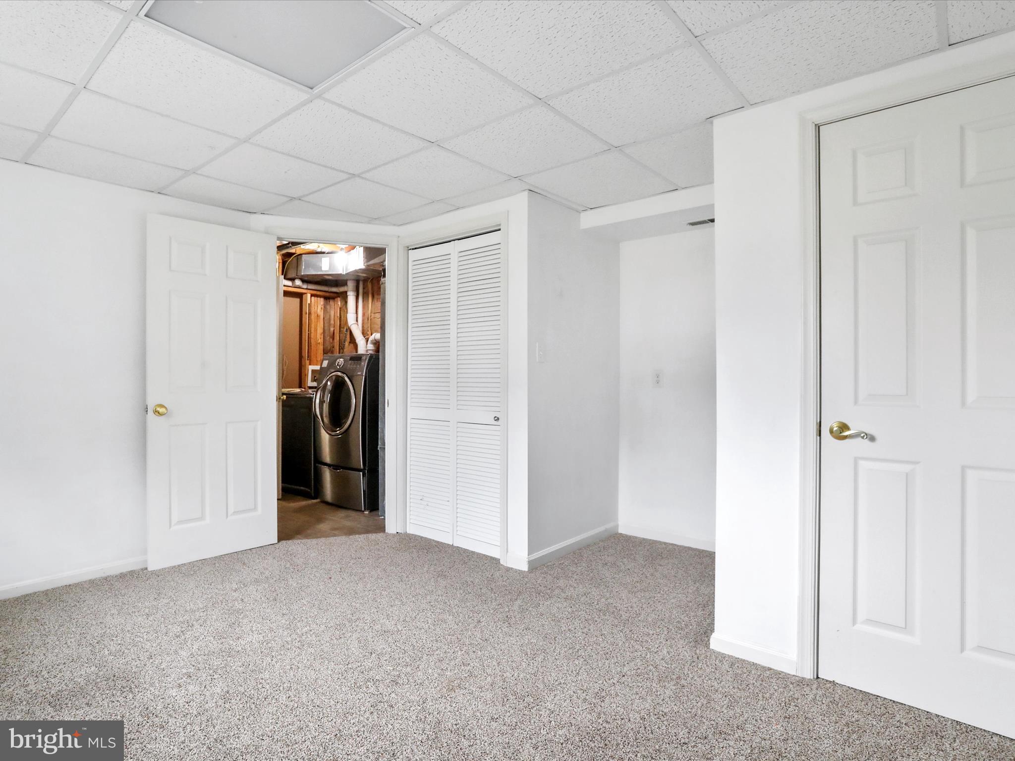 FORGE HILL ESTATES - Residential