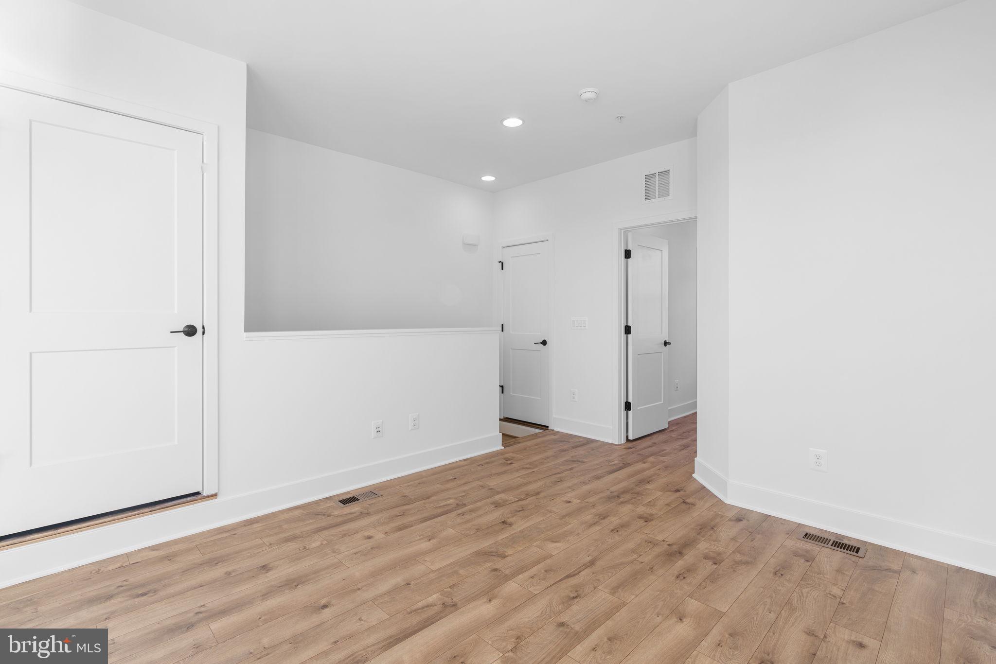 GRAHAM PARK - Residential Lease