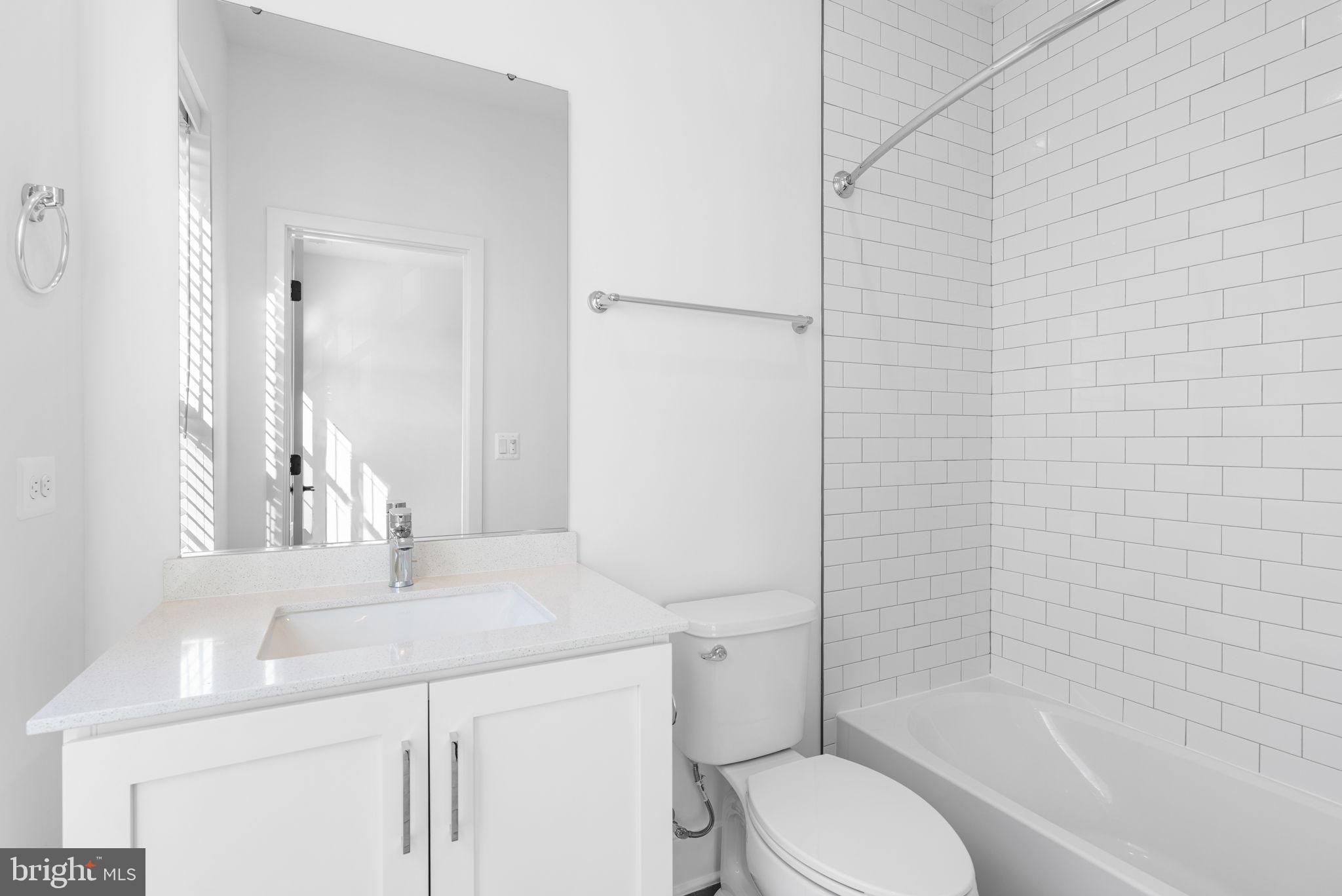 GRAHAM PARK - Residential Lease