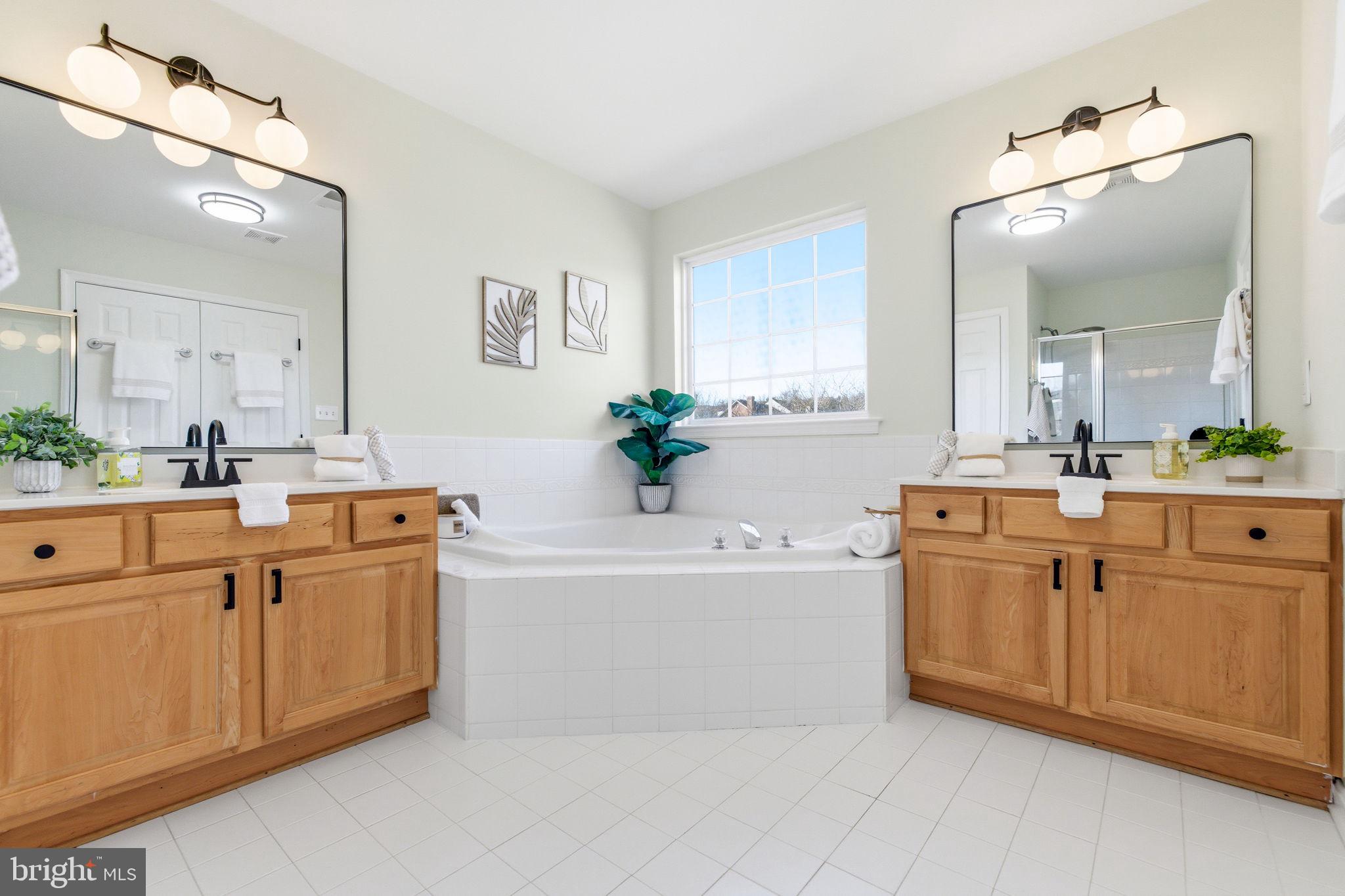 TAVISTOCK FARMS - Residential