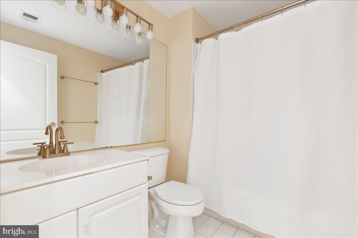 COUNTRY CREEK - Residential