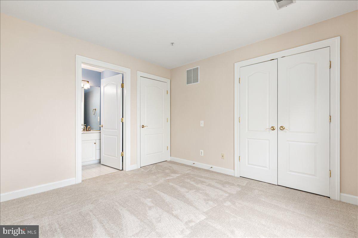 COUNTRY CREEK - Residential