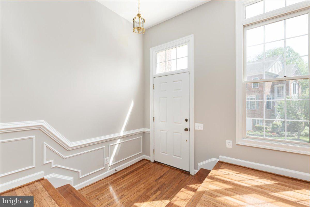 COUNTRY CREEK - Residential