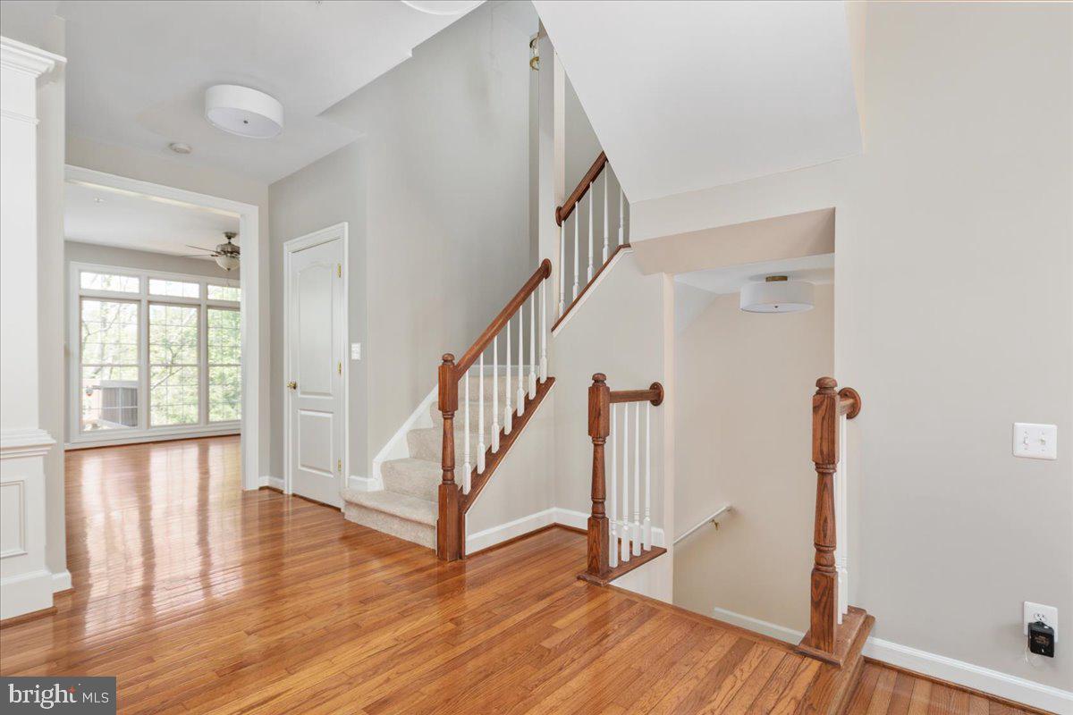 COUNTRY CREEK - Residential