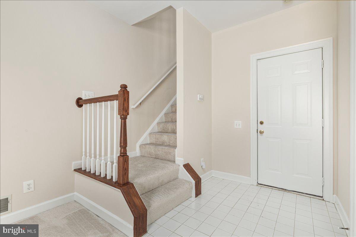 COUNTRY CREEK - Residential