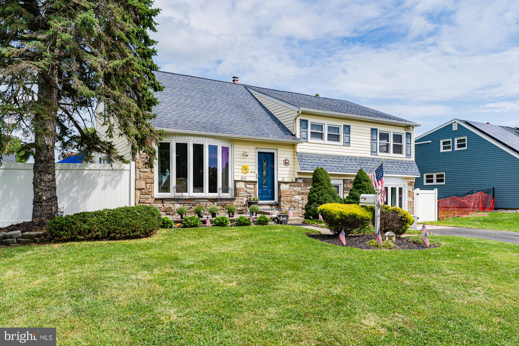 1047 CORONET ROAD