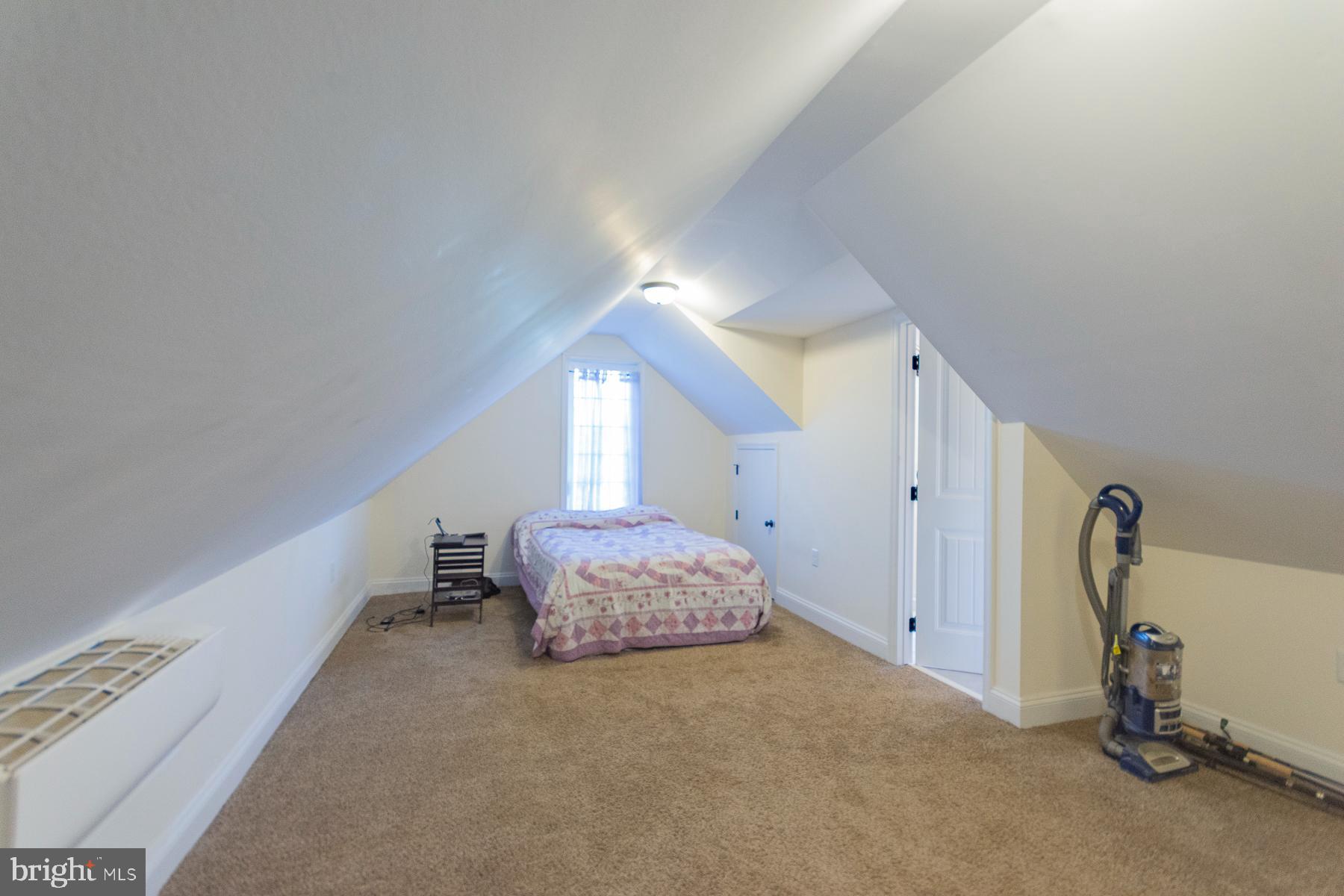 GLENN MEADOWS - Residential