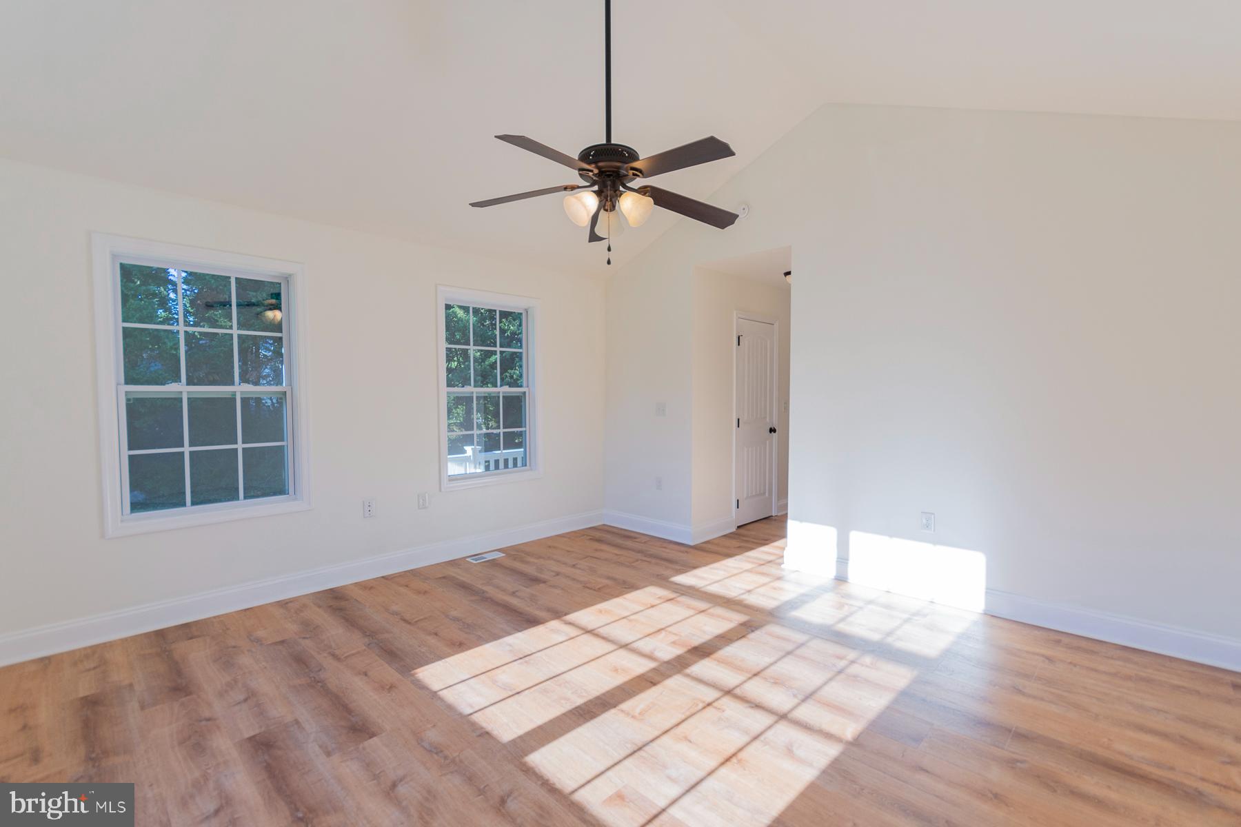 GLENN MEADOWS - Residential