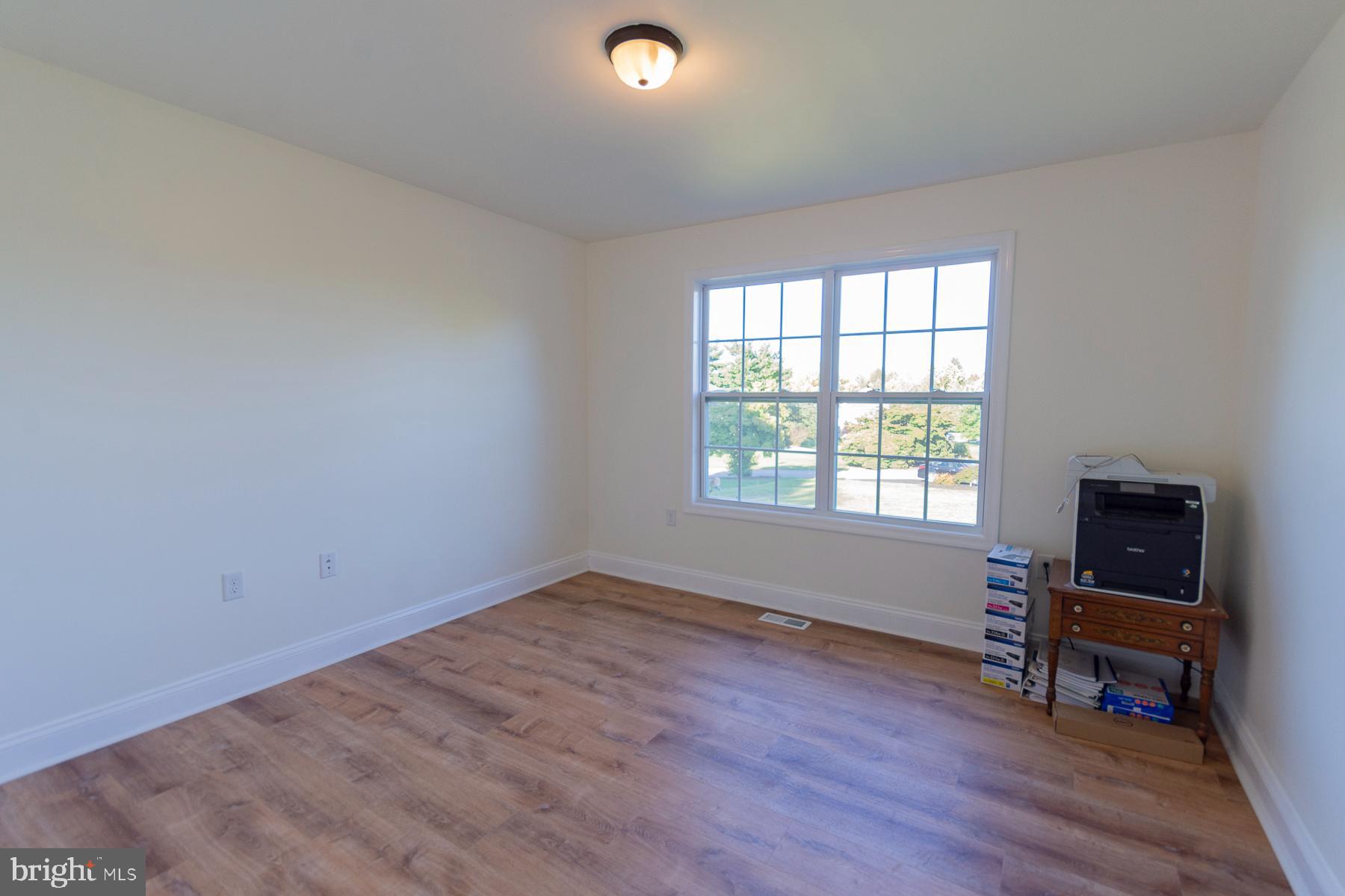 GLENN MEADOWS - Residential