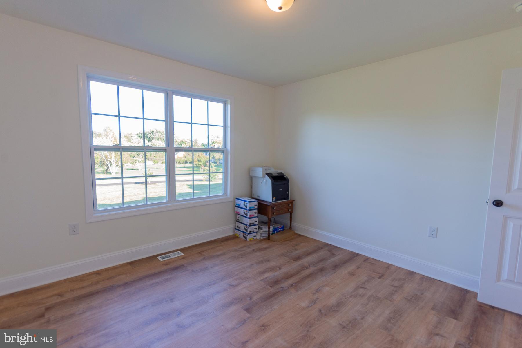 GLENN MEADOWS - Residential