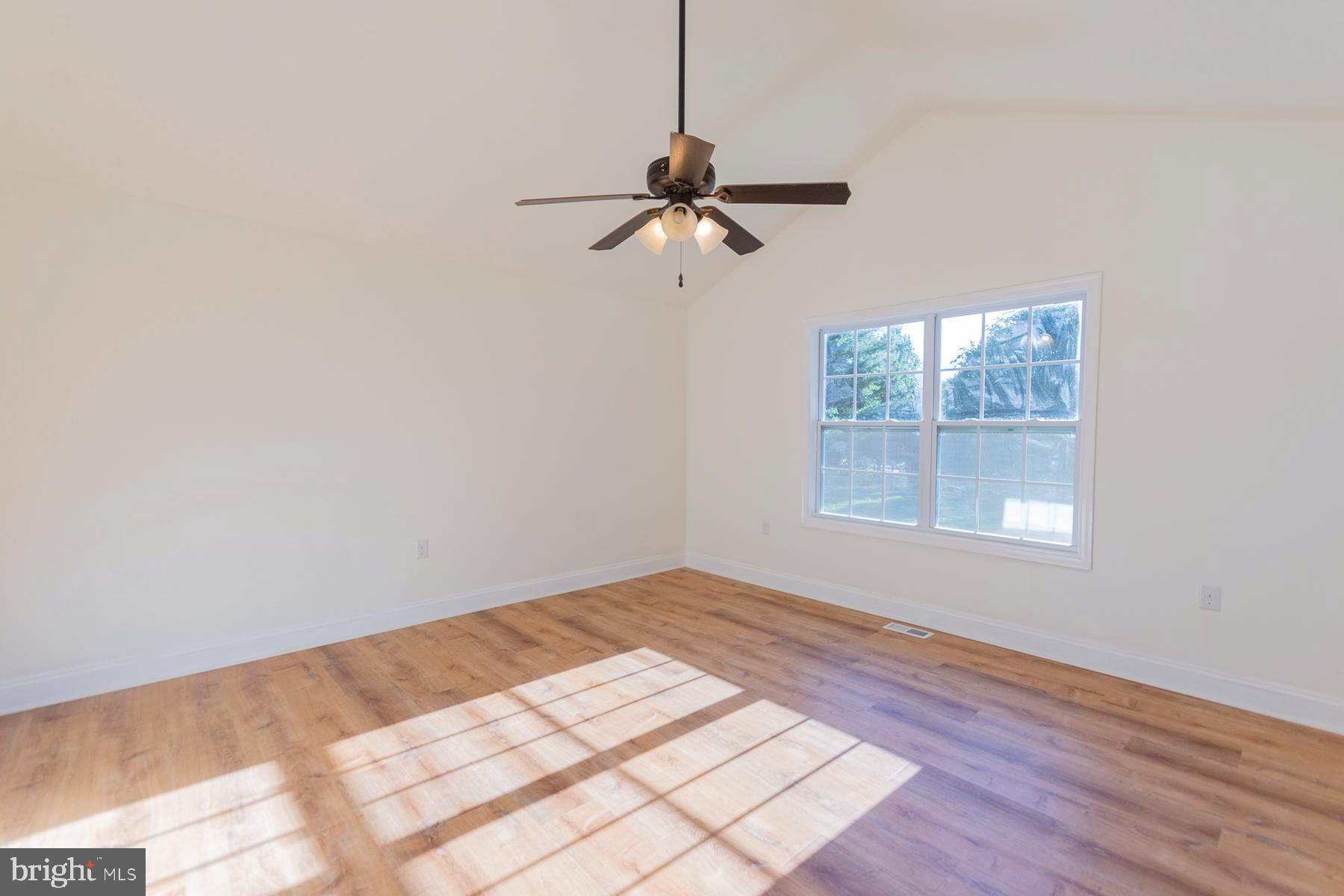 GLENN MEADOWS - Residential