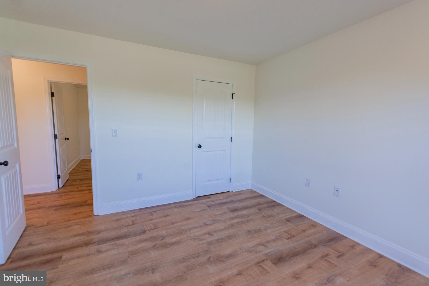 GLENN MEADOWS - Residential