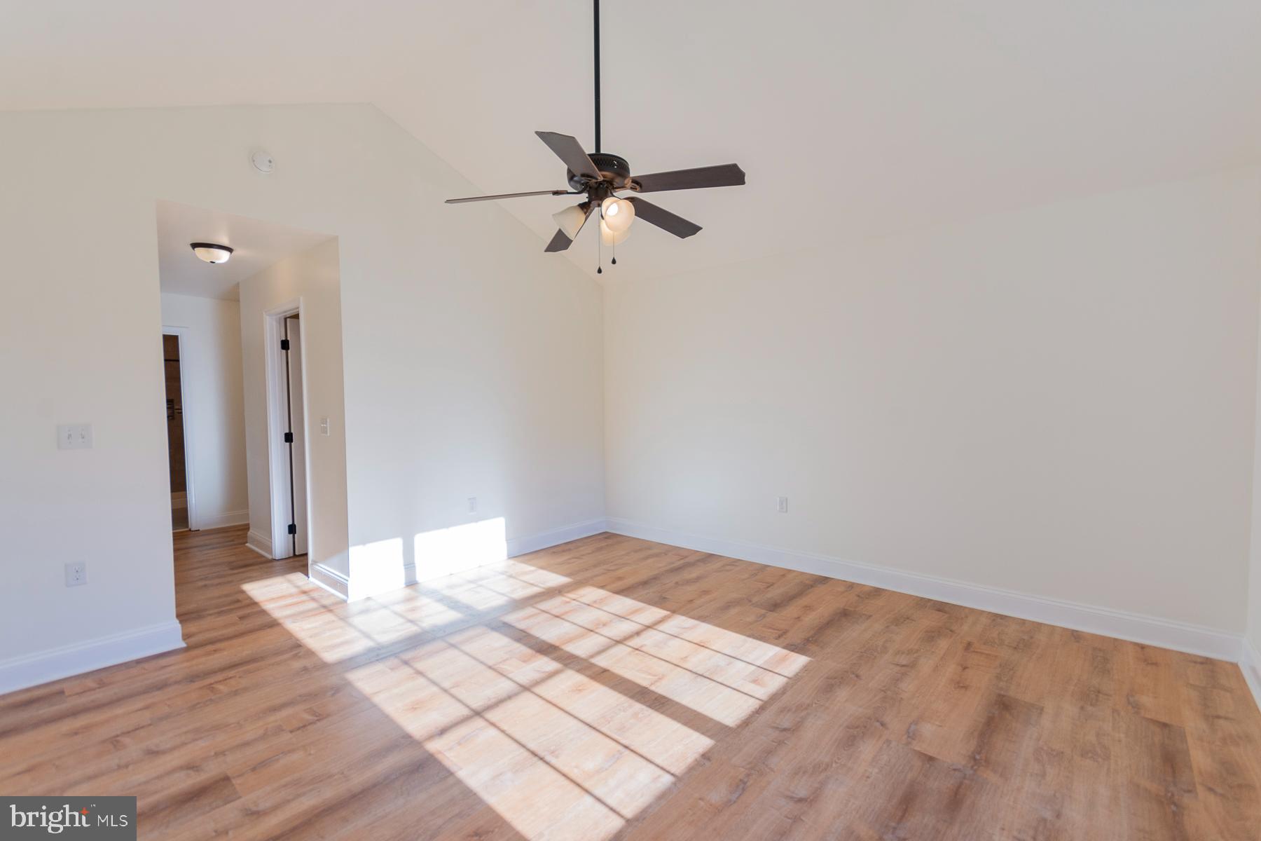 GLENN MEADOWS - Residential