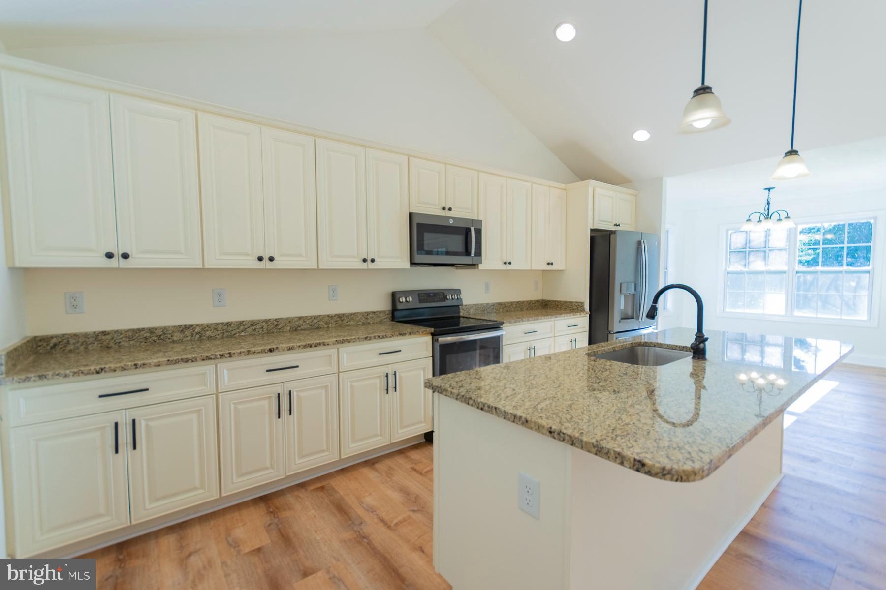 GLENN MEADOWS - Residential