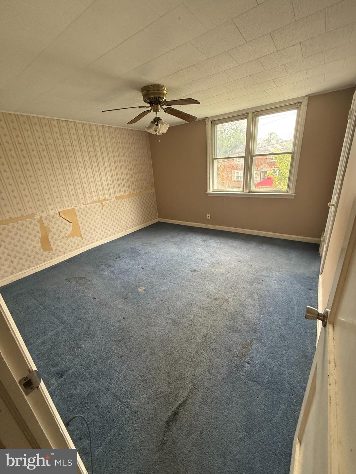 LANSDOWNE PARK - Residential