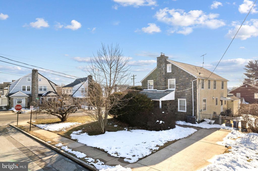 Photo of 800 Collenbrook Avenue, DREXEL HILL, PA 19026 (MLS # PADE2109522)