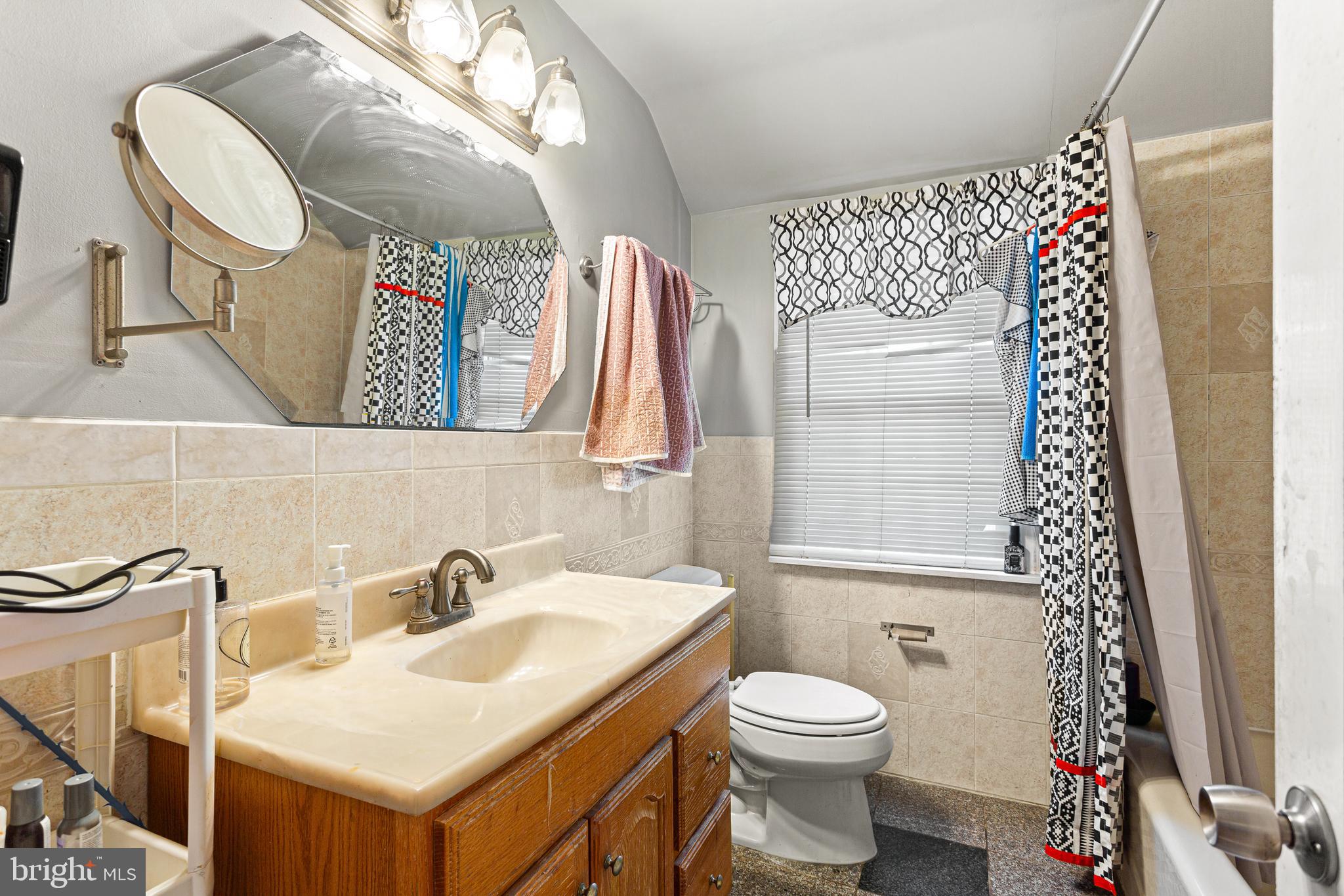 DREXEL HILL - Residential