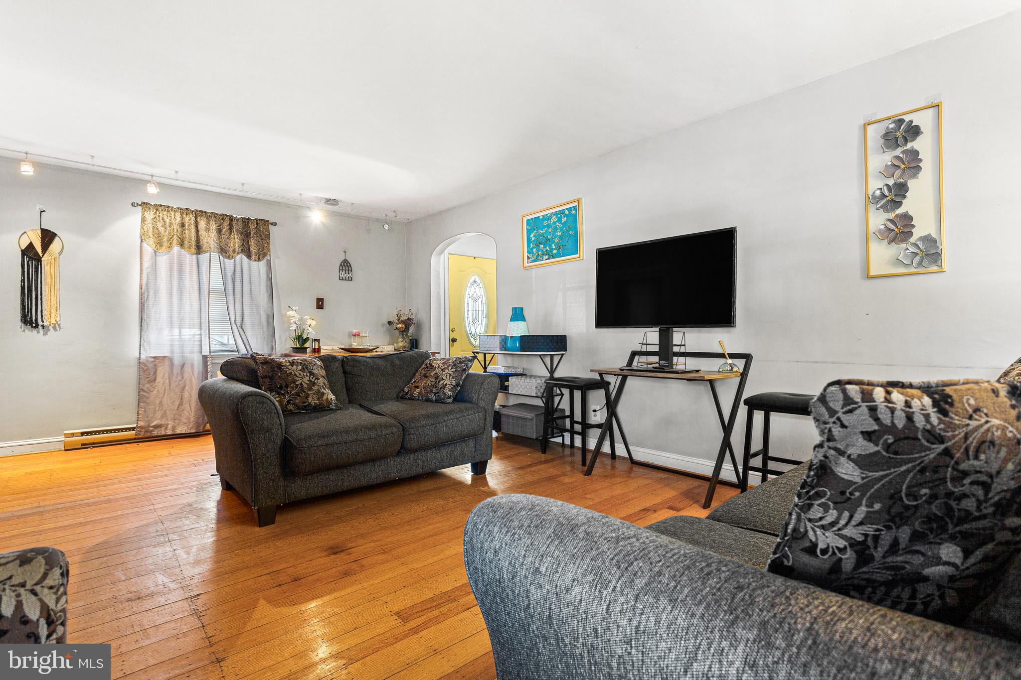 DREXEL HILL - Residential