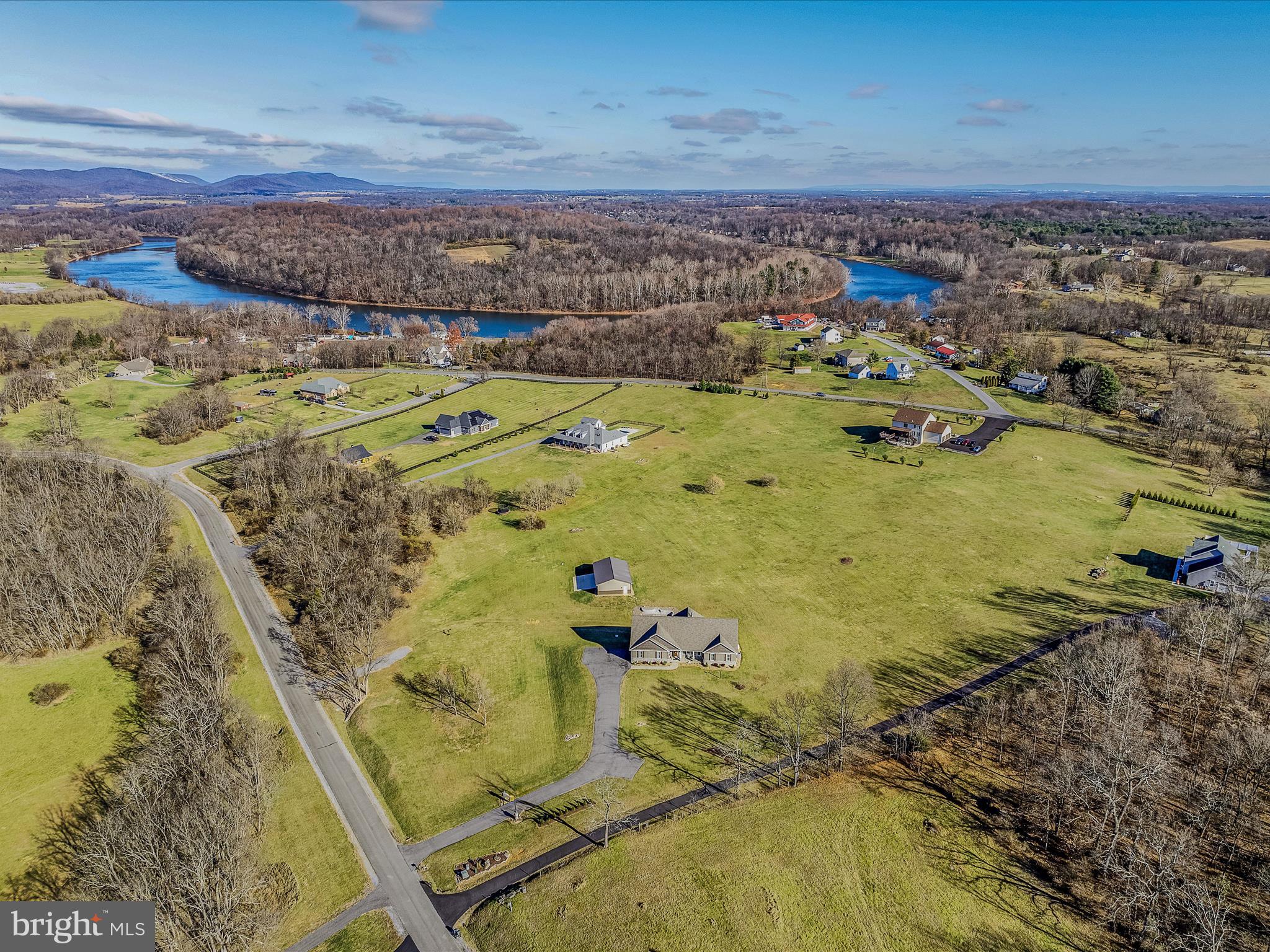 CROSSINGS ON THE POTOMAC - Residential