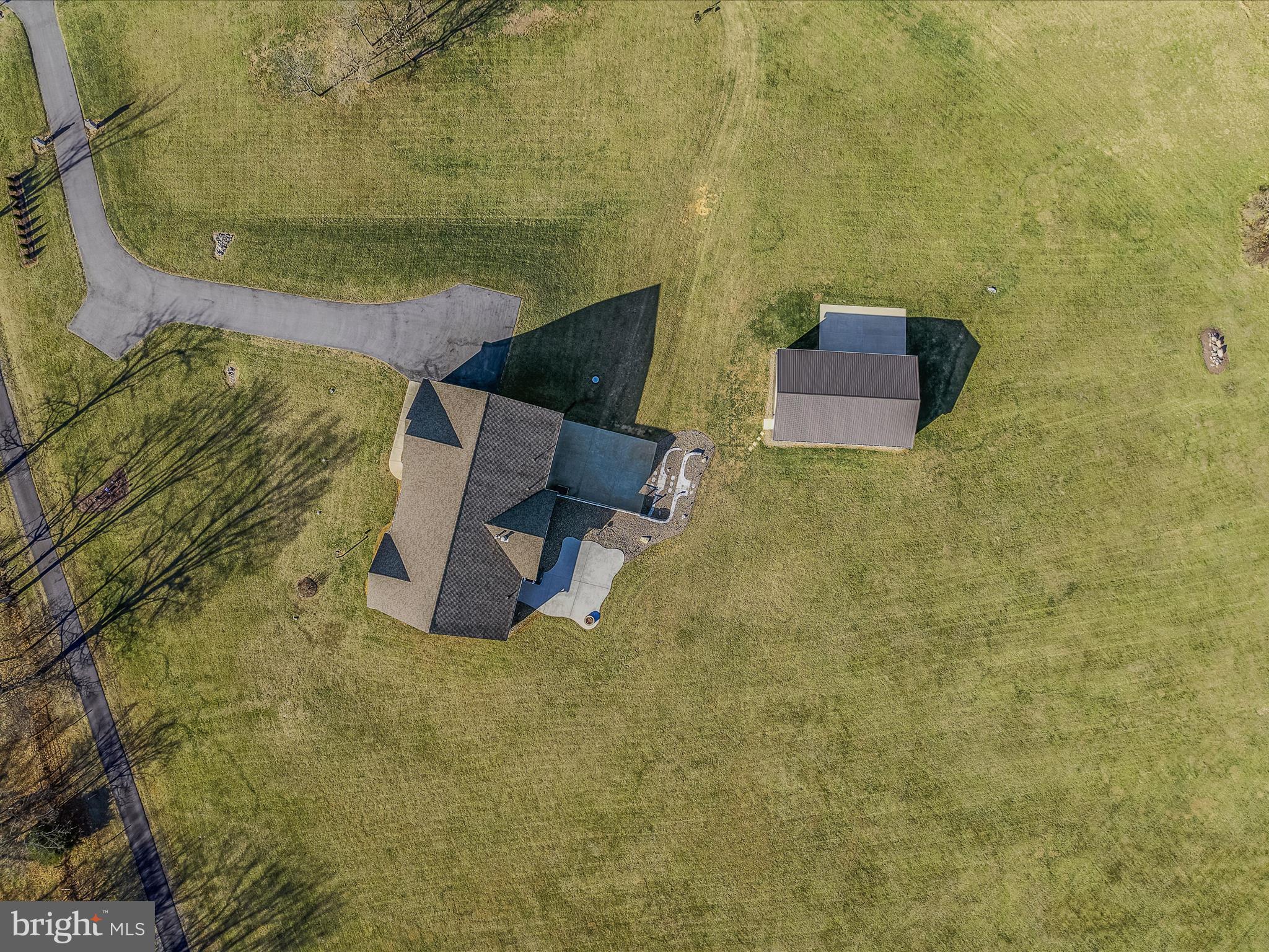 CROSSINGS ON THE POTOMAC - Residential