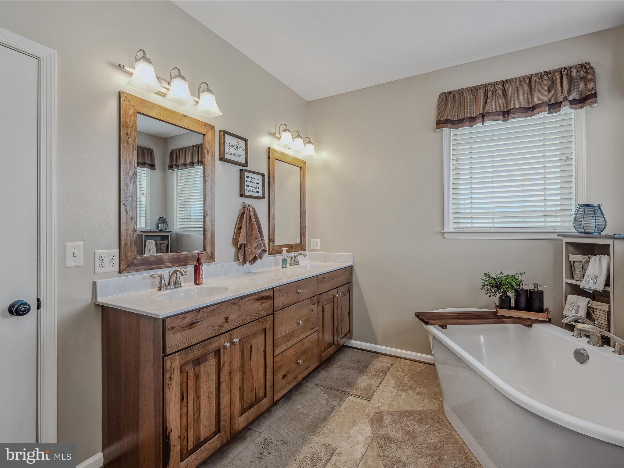 CROSSINGS ON THE POTOMAC - Residential