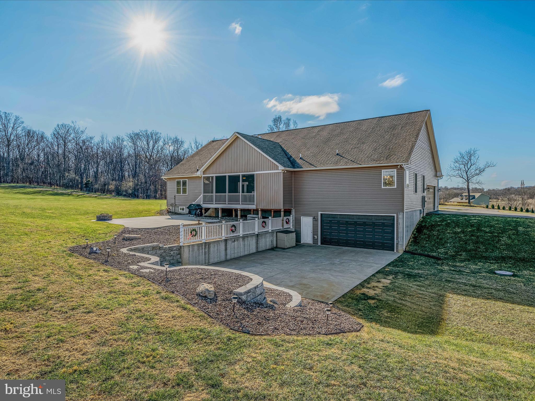 CROSSINGS ON THE POTOMAC - Residential