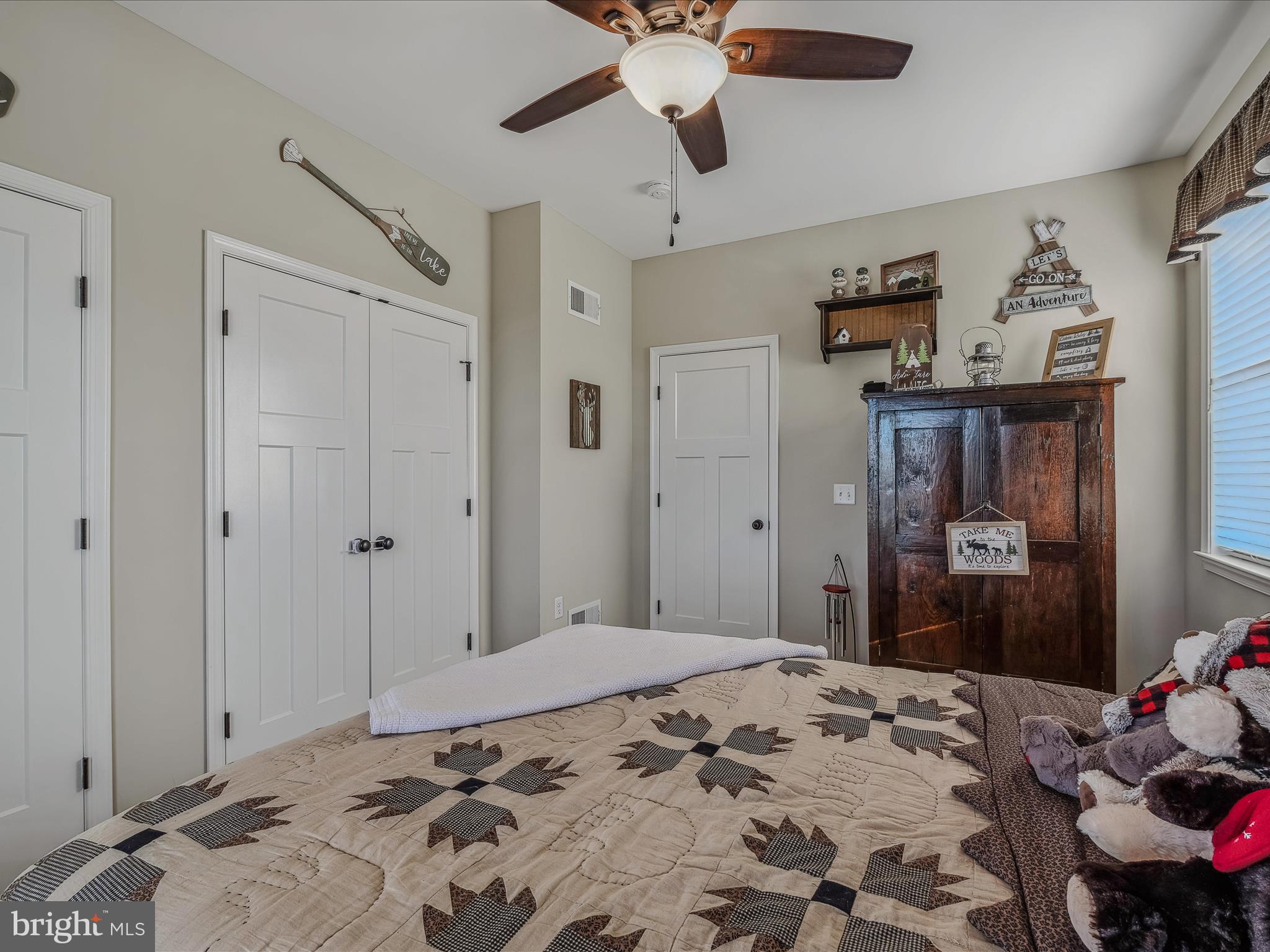 CROSSINGS ON THE POTOMAC - Residential