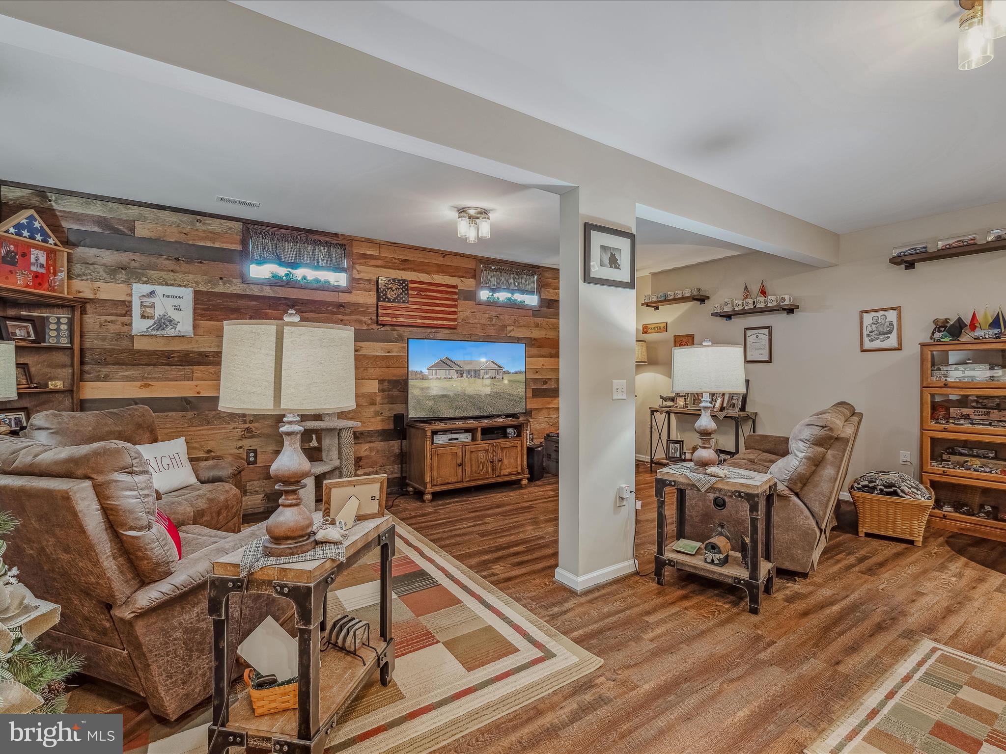 CROSSINGS ON THE POTOMAC - Residential