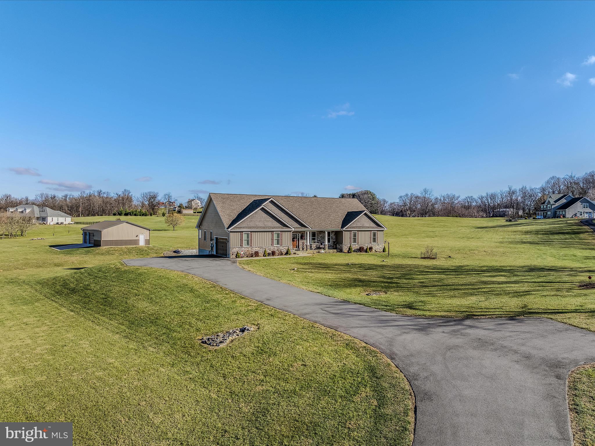 CROSSINGS ON THE POTOMAC - Residential