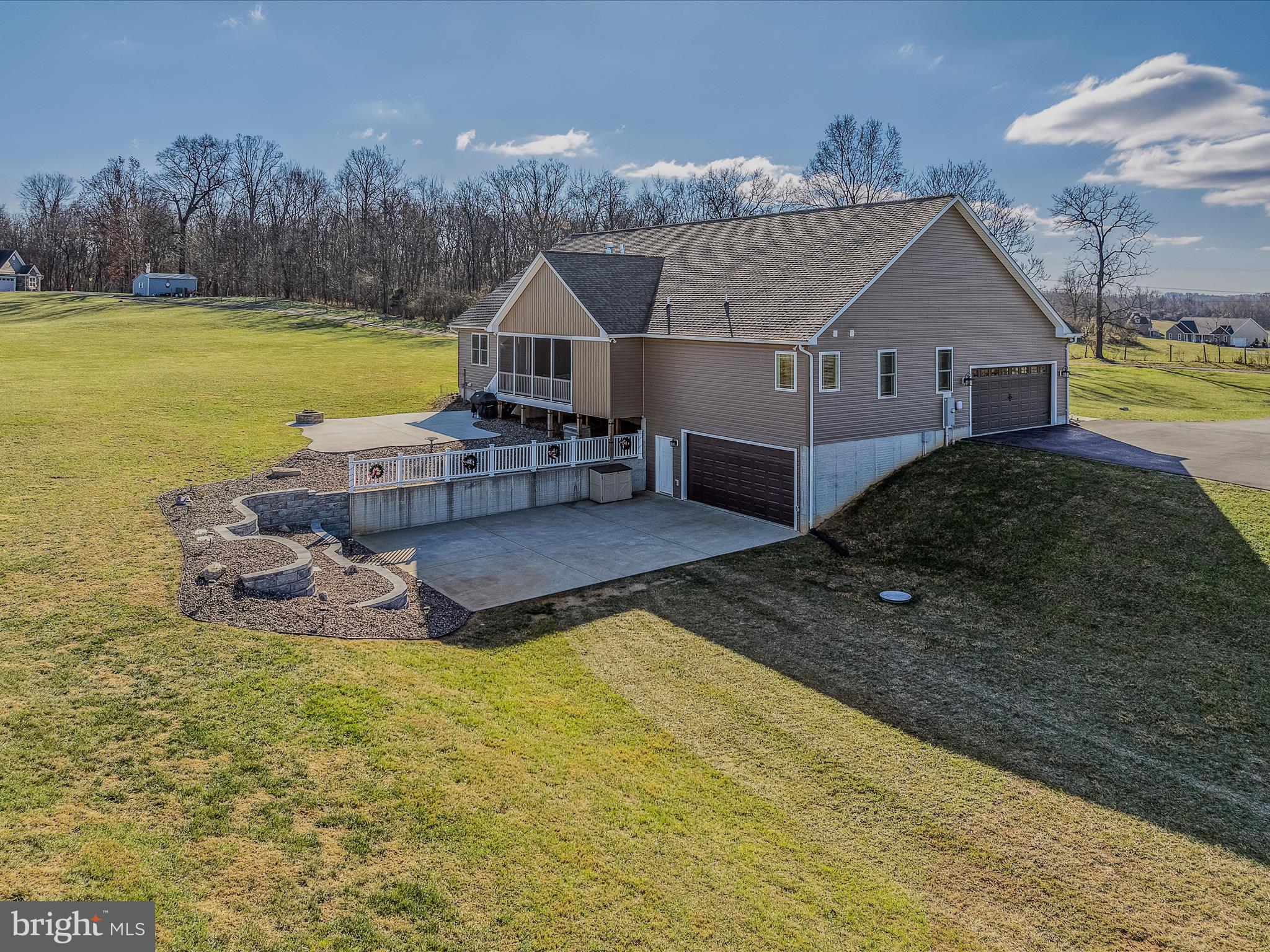 CROSSINGS ON THE POTOMAC - Residential