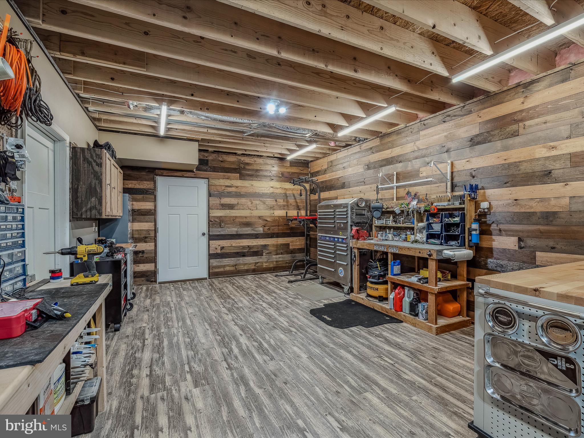 CROSSINGS ON THE POTOMAC - Residential