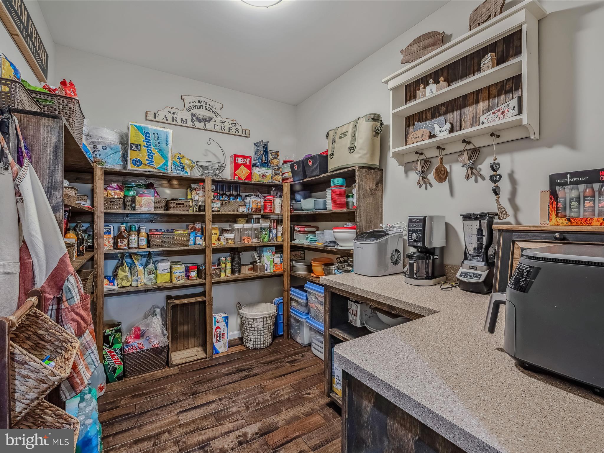 CROSSINGS ON THE POTOMAC - Residential