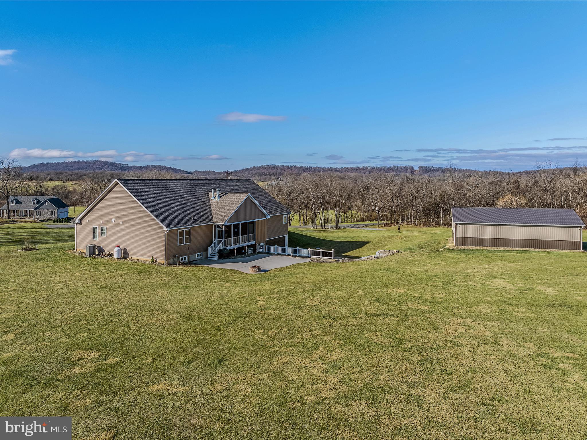 CROSSINGS ON THE POTOMAC - Residential