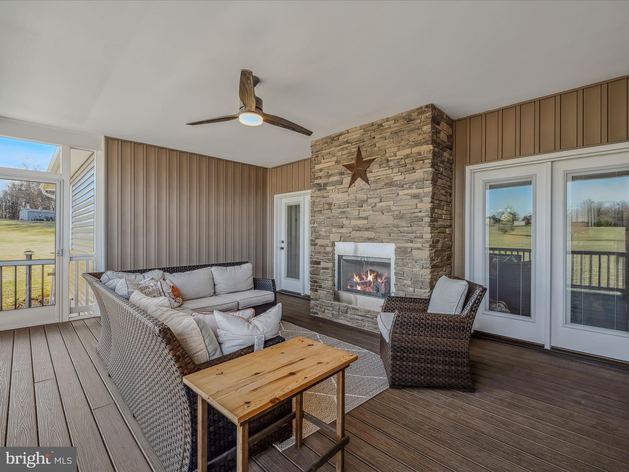 CROSSINGS ON THE POTOMAC - Residential