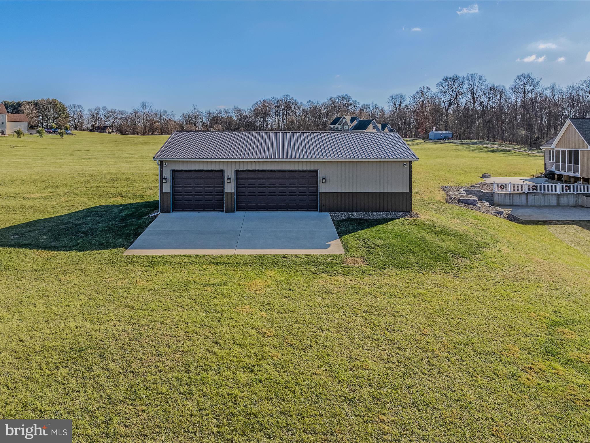 CROSSINGS ON THE POTOMAC - Residential