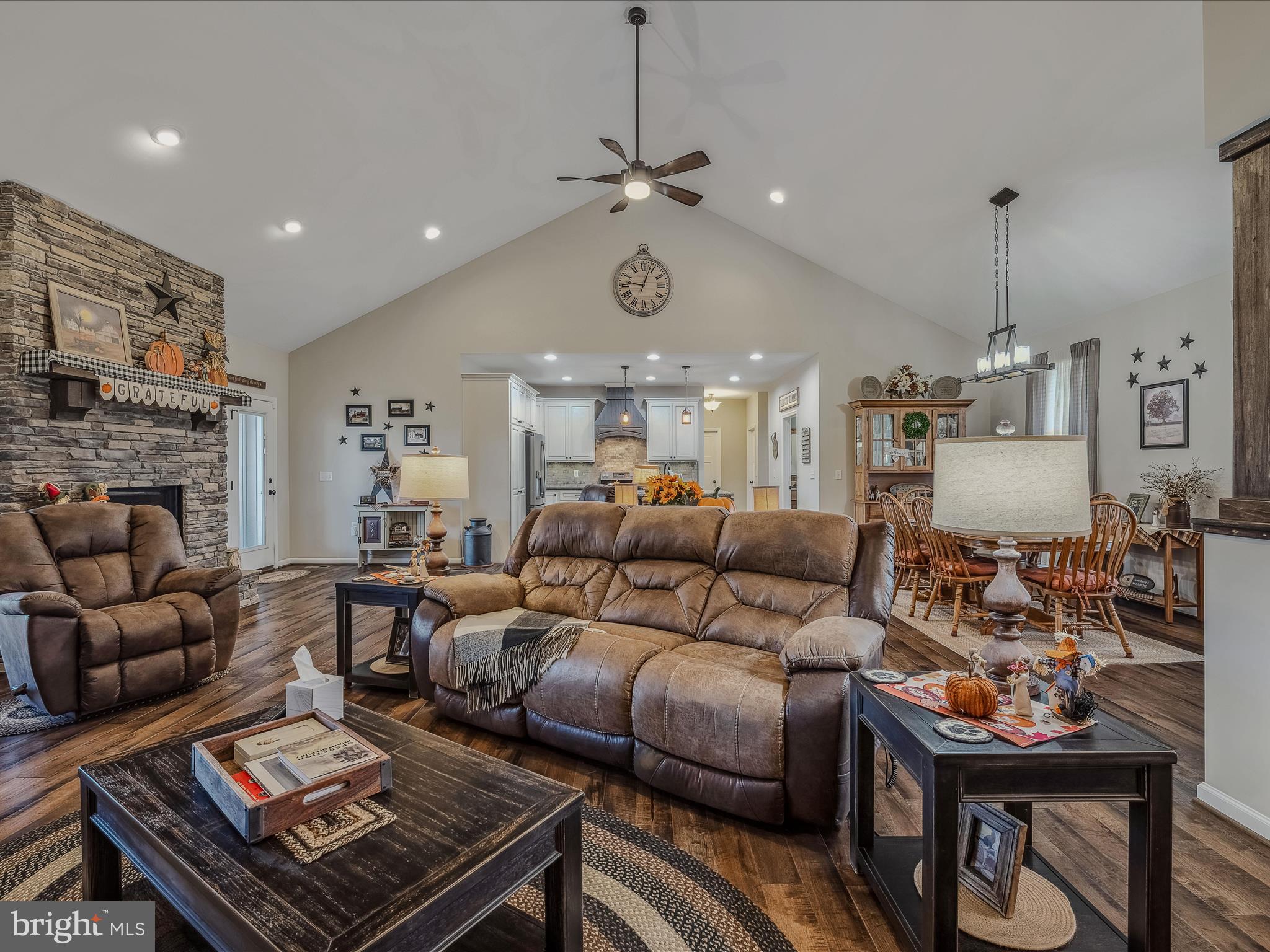 CROSSINGS ON THE POTOMAC - Residential