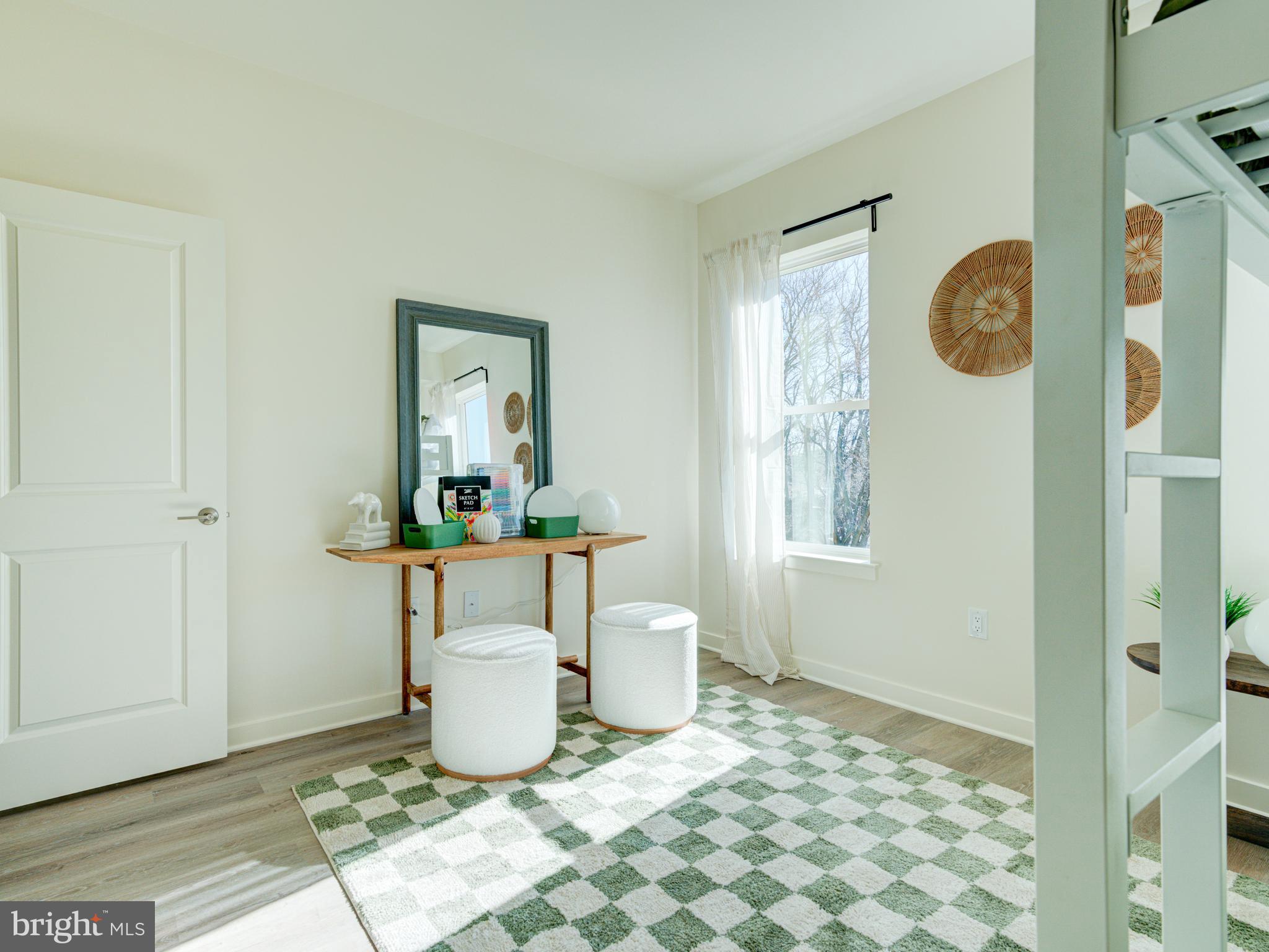 PORT RICHMOND - Residential