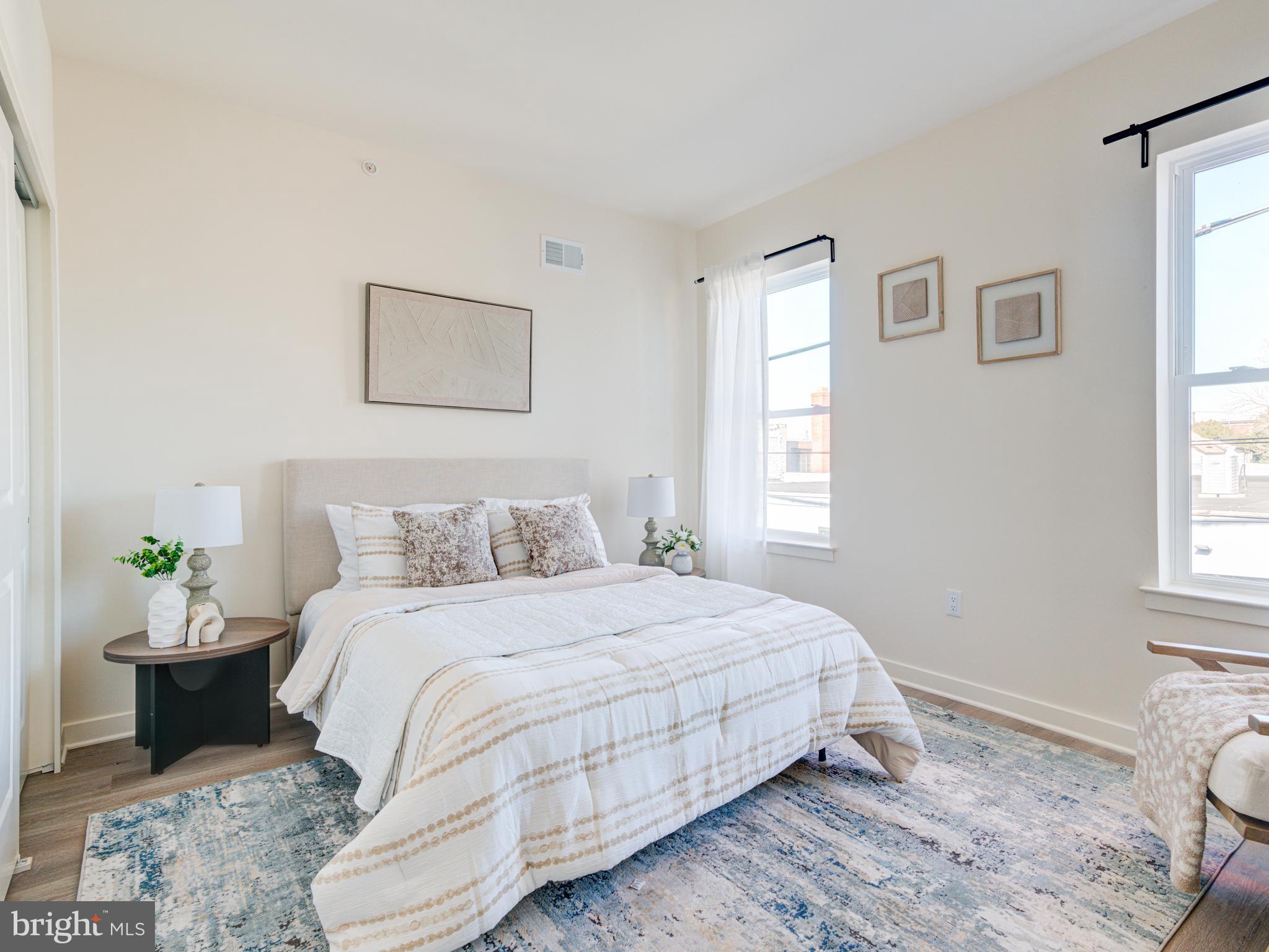 3021 MARTHA ST