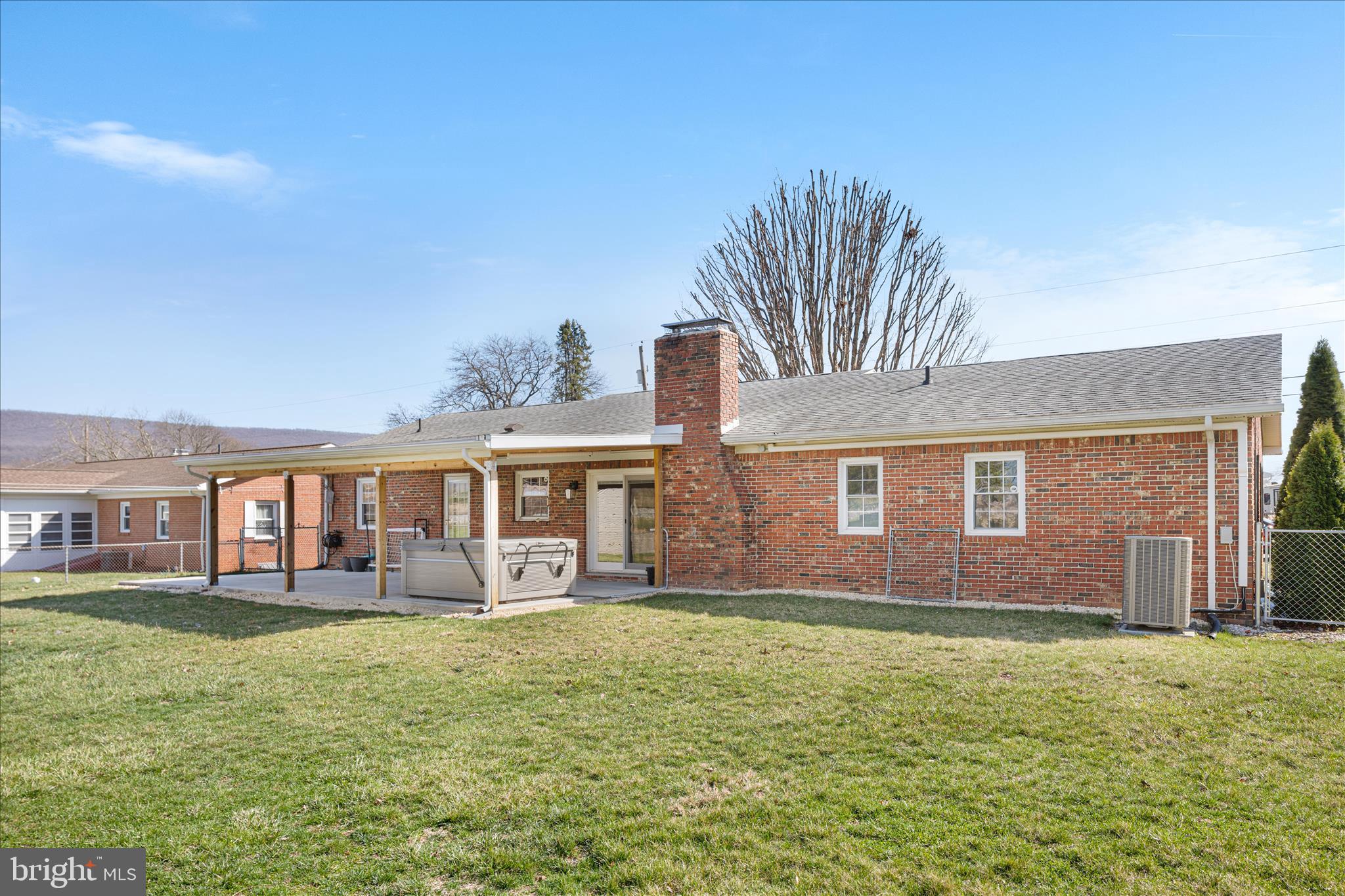 HOLIDAY ACRES - Residential