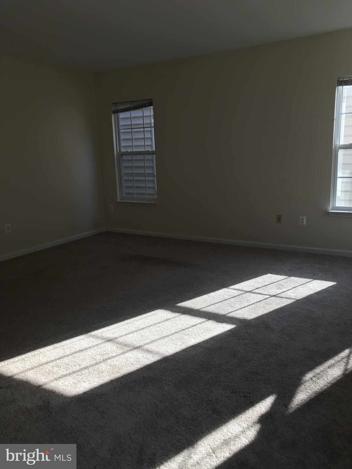 VILLAGE AT LORTON VALLEY - Residential Lease