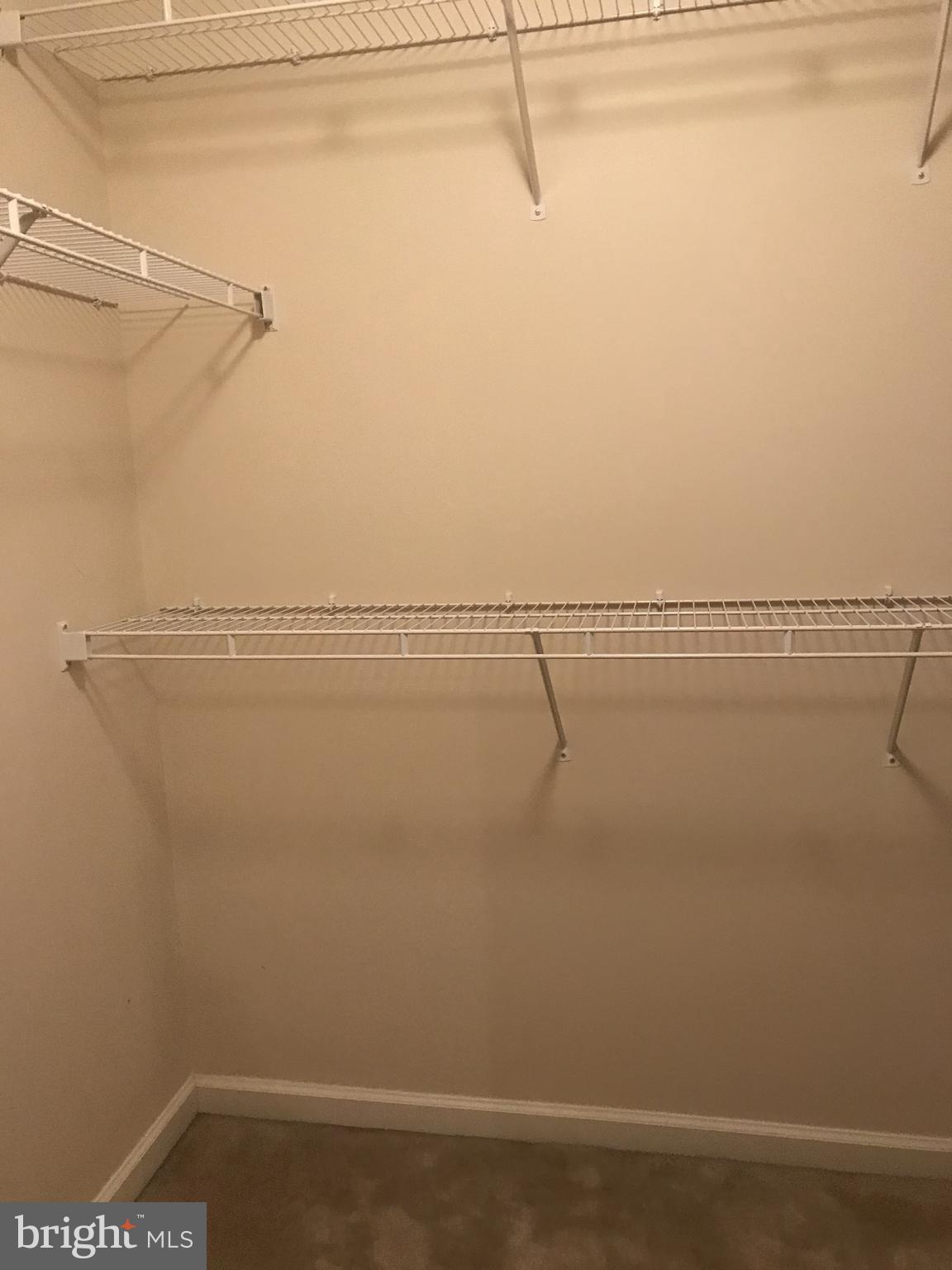 VILLAGE AT LORTON VALLEY - Residential Lease