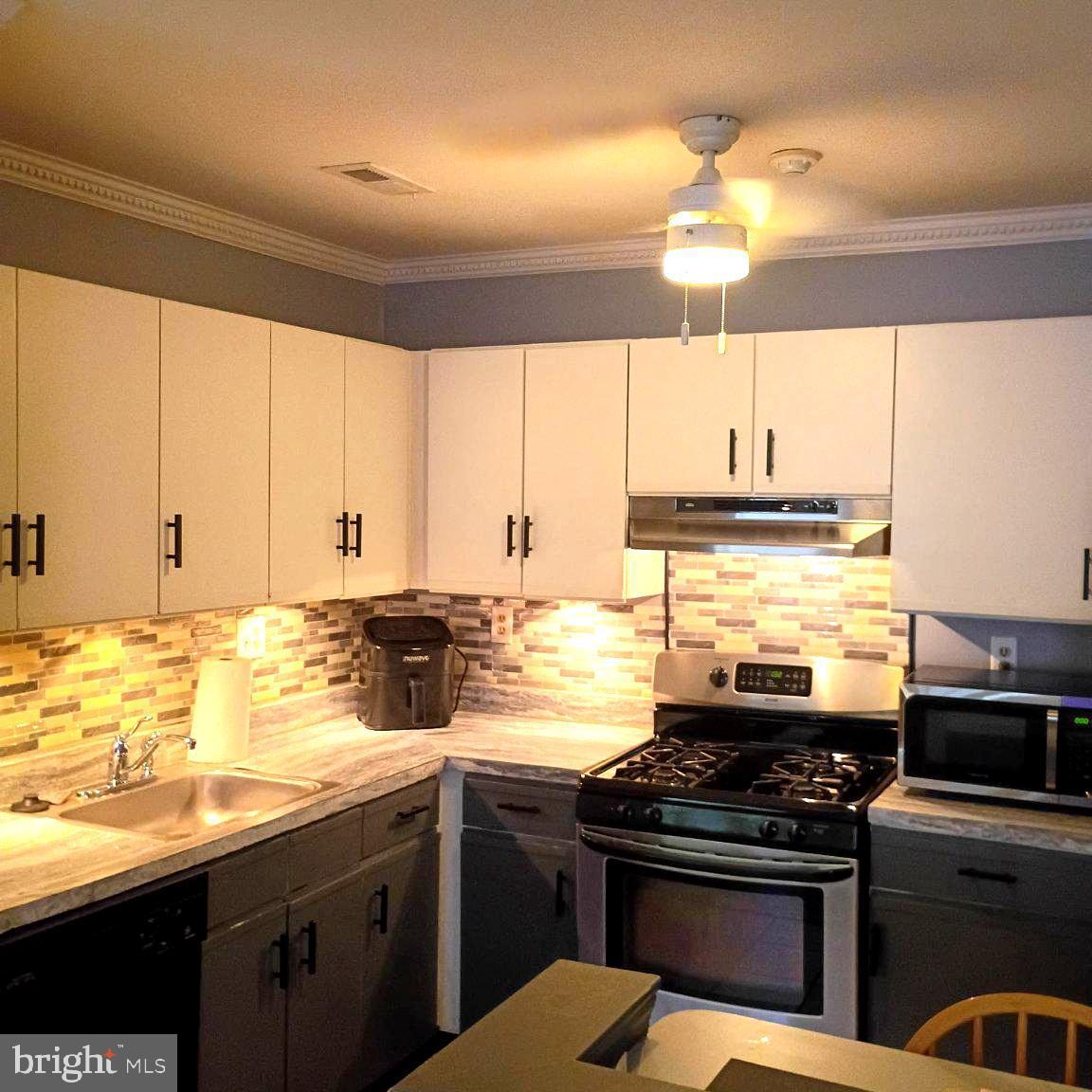 1302 DIAMOND DRIVE
